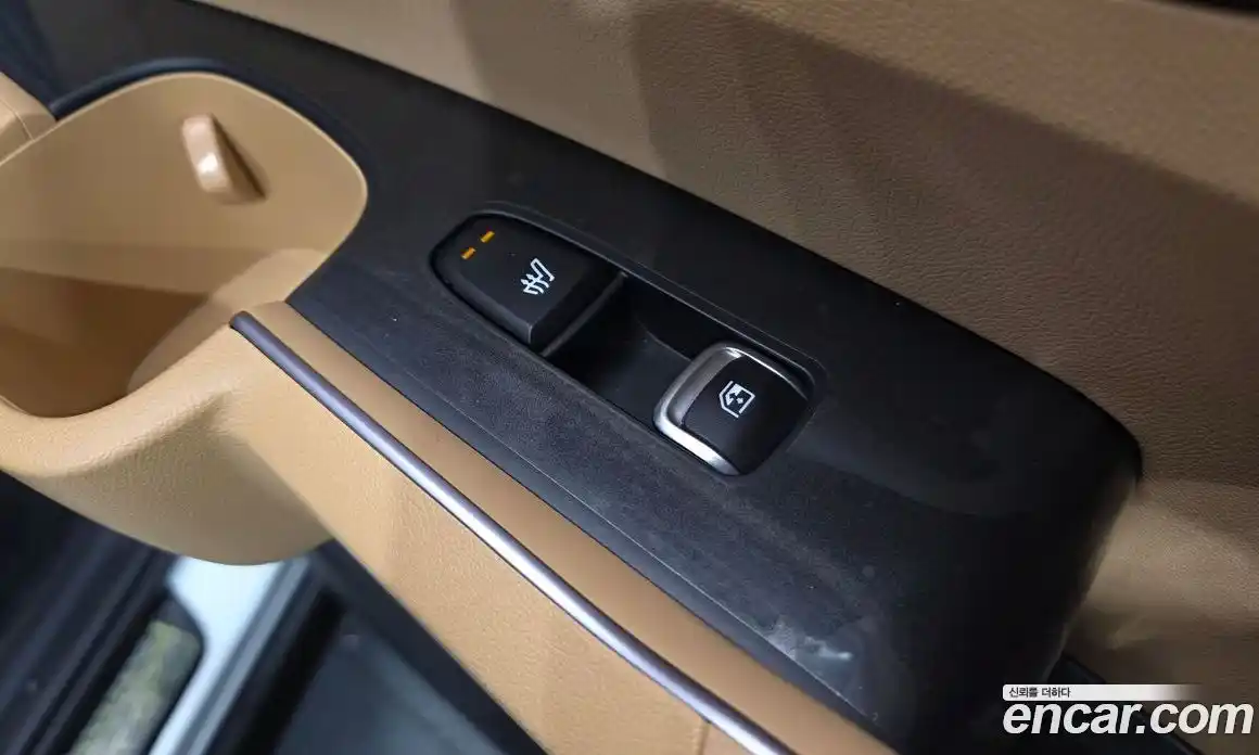 Kia Sorento 2022 1.6 Автомат в Москве № 250180, фото 13