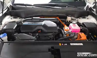 Kia Sorento 2022 1.6 Автомат в Москве № 250180, миниатюра 10