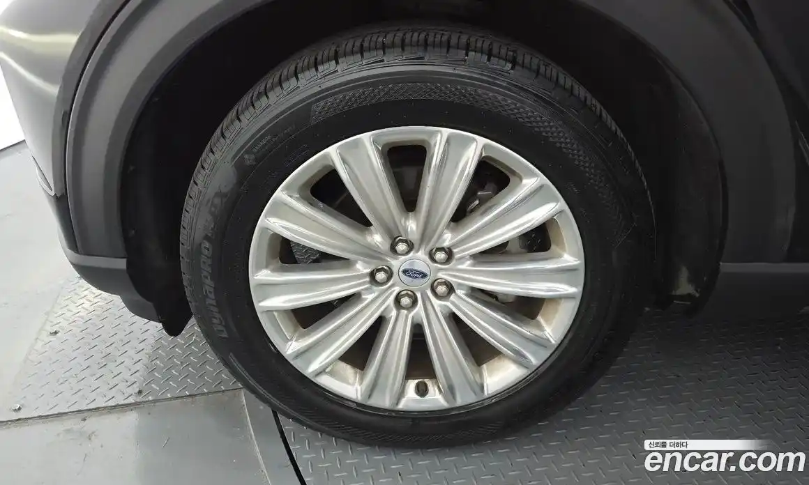 Ford Explorer 2021 2.3 Автомат в Москве № 255525, фото 18