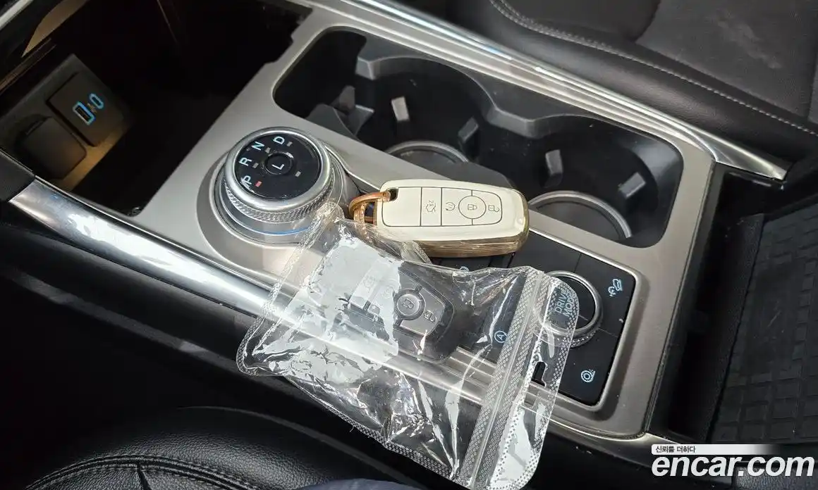 Ford Explorer 2021 2.3 Автомат в Москве № 255525, фото 19