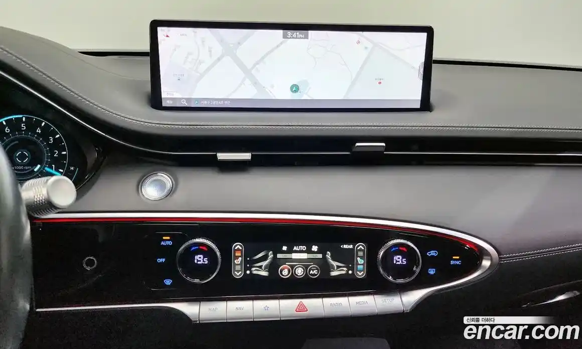 Genesis GV70 2021 2.5 Автомат в Москве № 26940, фото 4