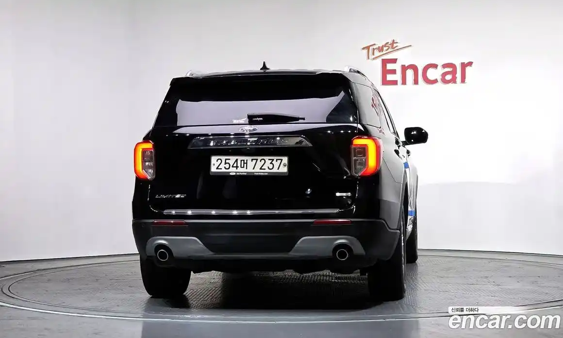 Ford Explorer 2020 2.3 Автомат в Москве № 273452, фото 1