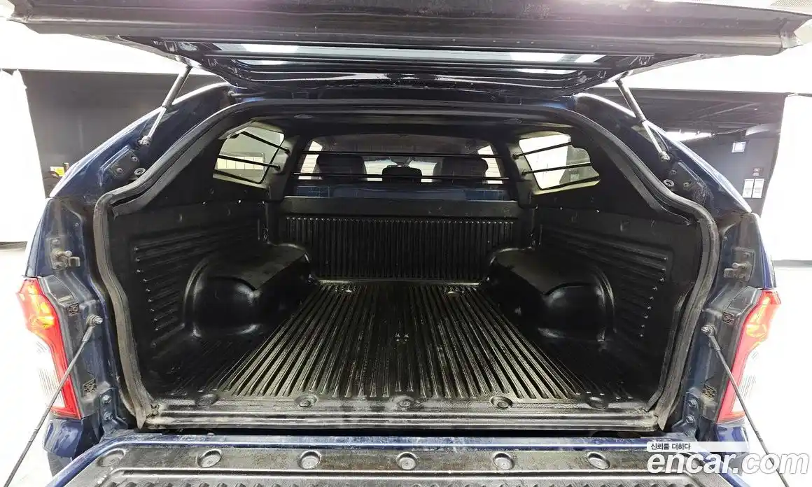 SsangYong Korando 2014 2.0 Автомат в Москве № 28761, фото 3