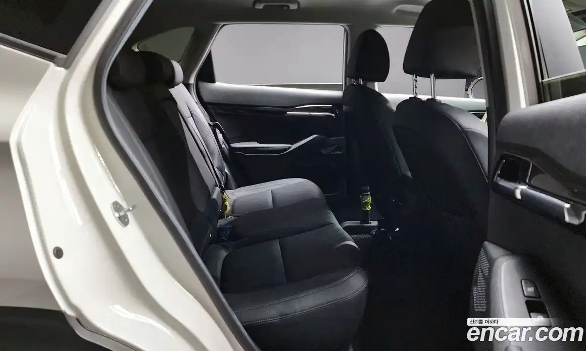 Kia Seltos 2021 1.6 Автомат в Москве № 287914, фото 20