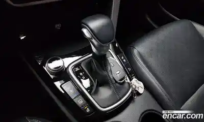 Kia Seltos 2021 1.6 Автомат в Москве № 287914, миниатюра 6