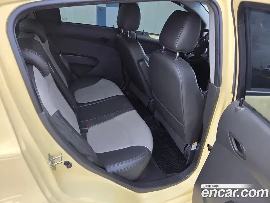 Chevrolet Spark 2014 1.0 Автомат в Москве № 29099, фото 10