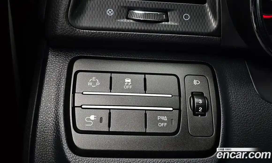 SsangYong TIBOLI 2017 1.6 Автомат в Москве № 29376, фото 8