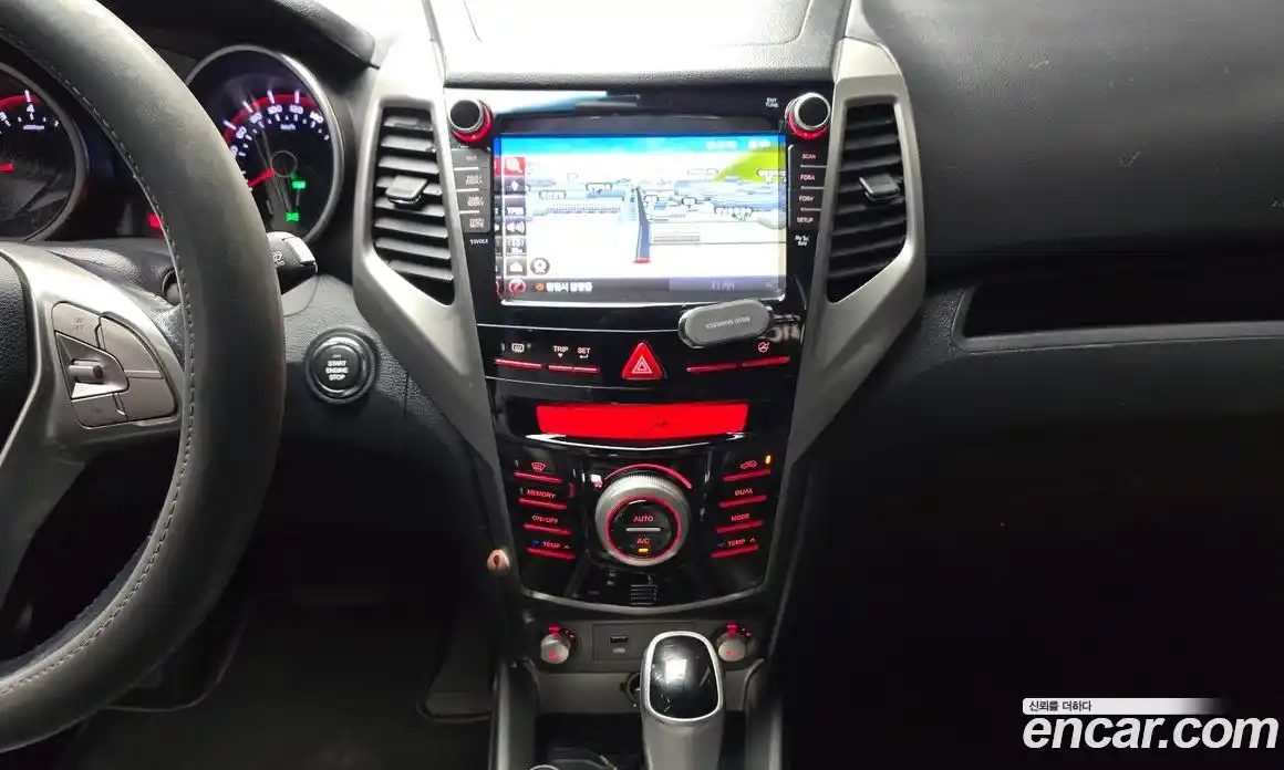 SsangYong TIBOLI 2016 1.6 Автомат в Москве № 29804, фото 19