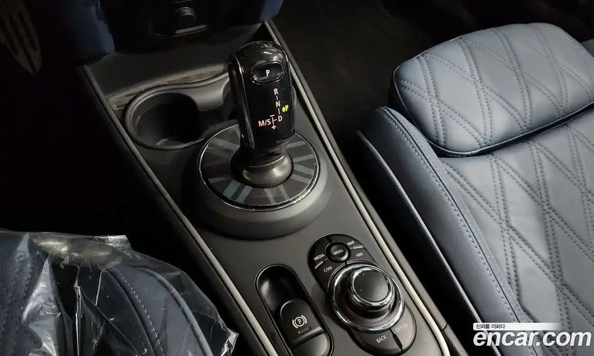 Mini Countryman 2023 2.0 Автомат в Москве № 299853, фото 16