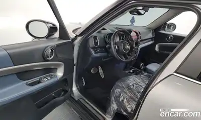 Mini Countryman 2023 2.0 Автомат в Москве № 299853, миниатюра 2