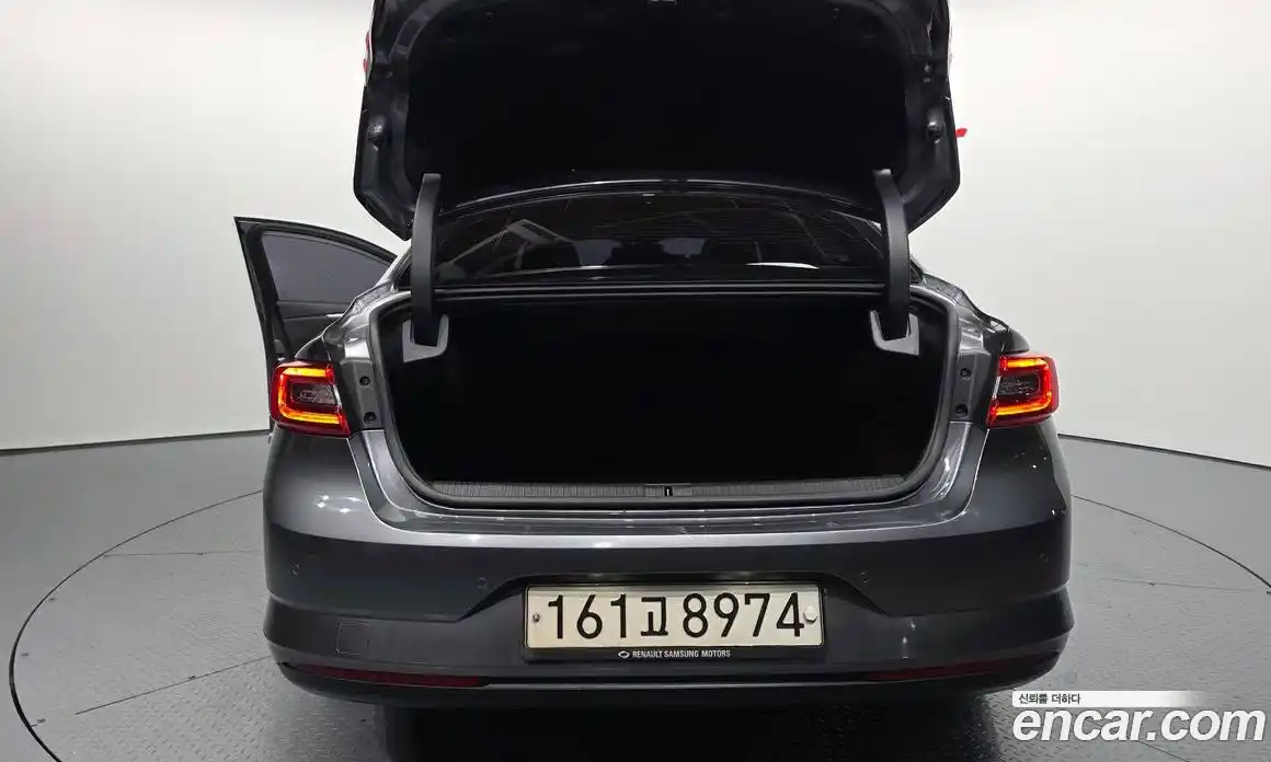 Renault SM6 2019 2.0 Автомат в Москве № 299895, фото 16