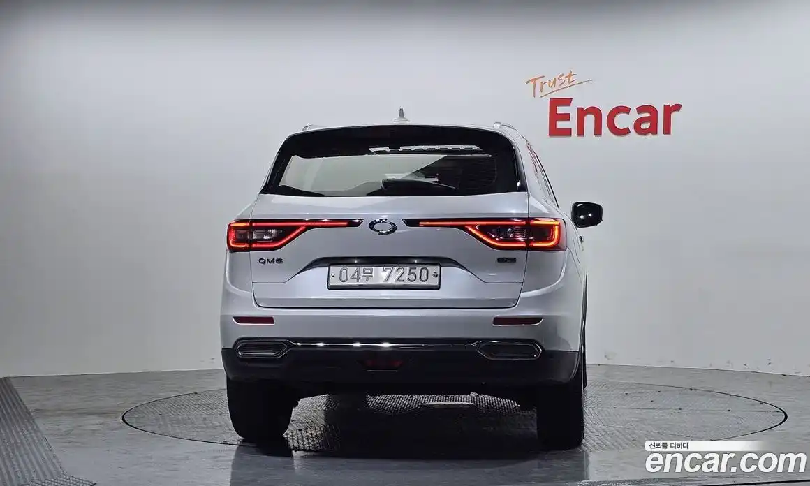 Renault QM6 2017 2.0 Автомат в Москве № 301080, фото 11