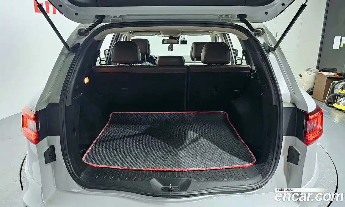 Renault QM6 2017 2.0 Автомат в Москве № 301080, фото 18