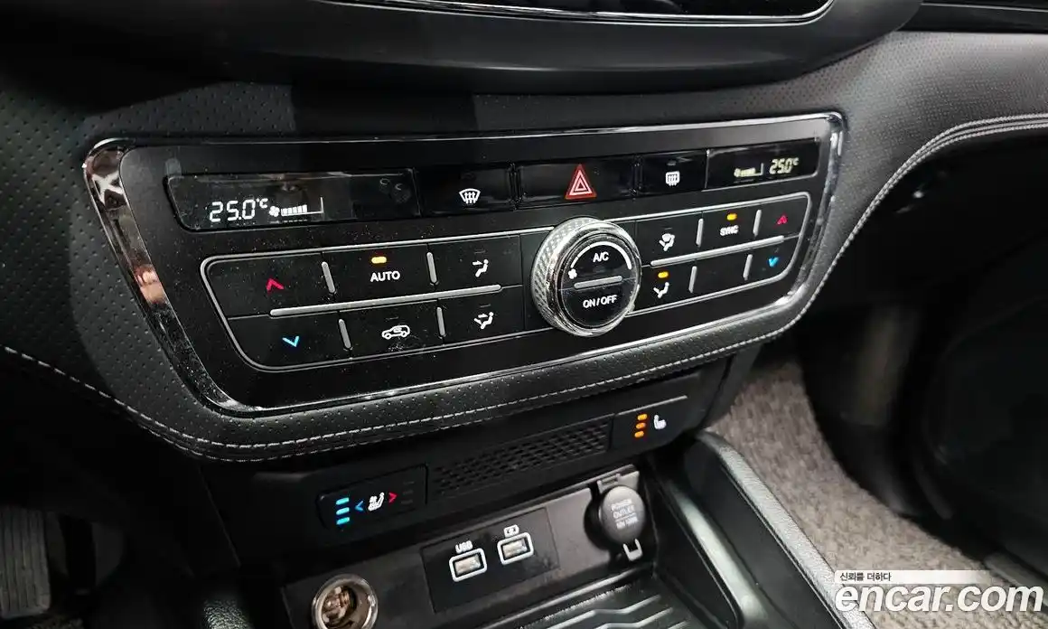 SsangYong Rexton 2023 2.2 Автомат в Москве № 30135, фото 19