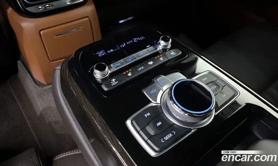 Genesis G90 2019 3.8 Автомат в Москве № 309095, фото 14