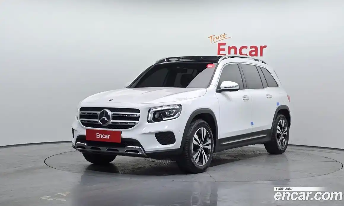 Mercedes-Benz GLB-Class 2020 2.0 Автомат в Москве № 311557, фото 11