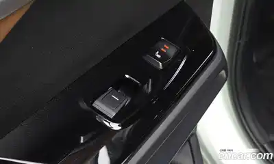 SsangYong Torres 2025 1.5 Автомат в Москве № 31235, миниатюра 2