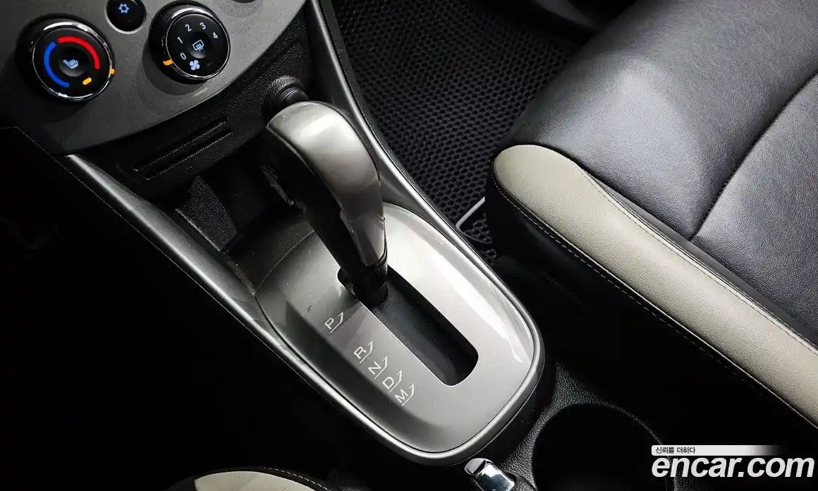 Chevrolet Trax 2016 1.4 Автомат в Москве № 315157, фото 17