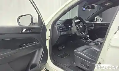 SsangYong Rexton 2021 2.2 Автомат в Москве № 31547, миниатюра 5