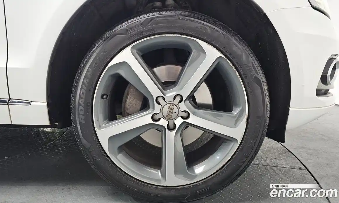 Audi Q5 2015 3.0 Автомат в Москве № 325695, фото 18