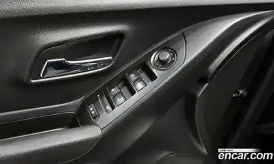 Chevrolet Trax 2018 1.4 Автомат в Москве № 327323, миниатюра 4