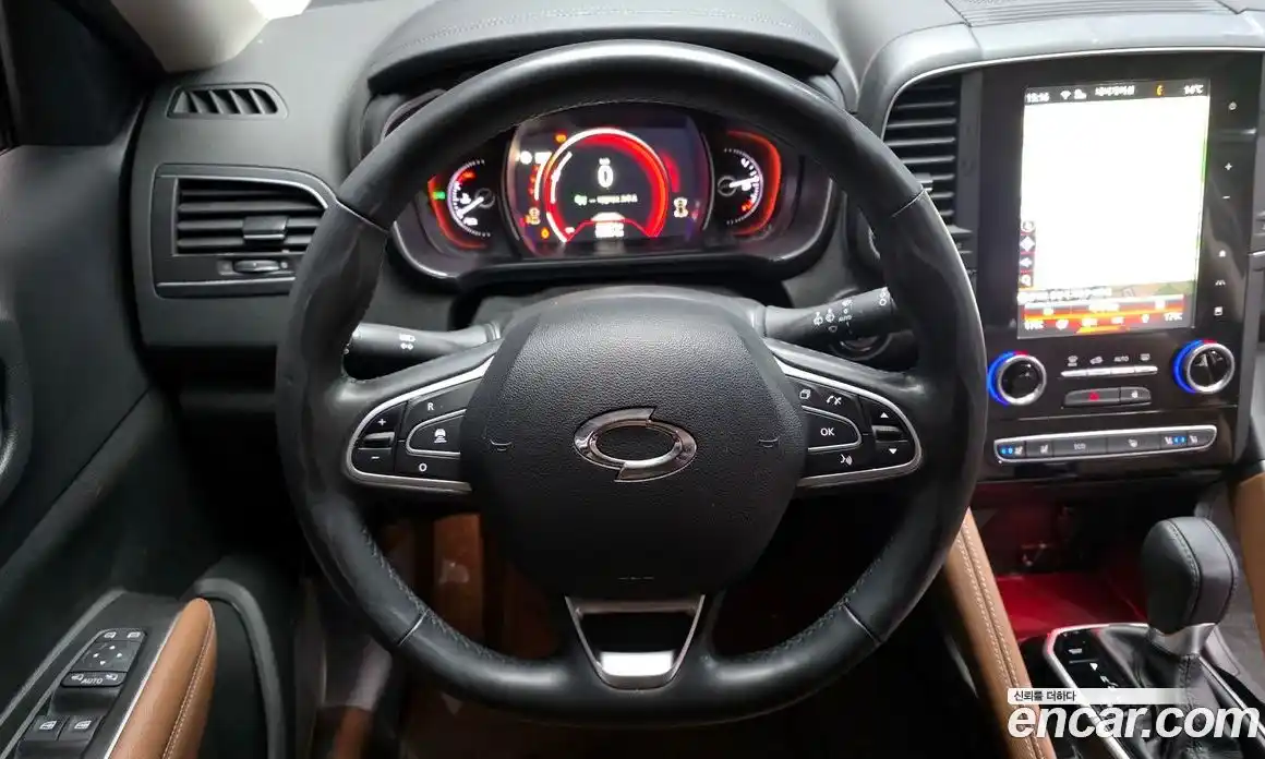 Renault QM6 2023 2.0 Автомат в Москве № 333790, фото 5