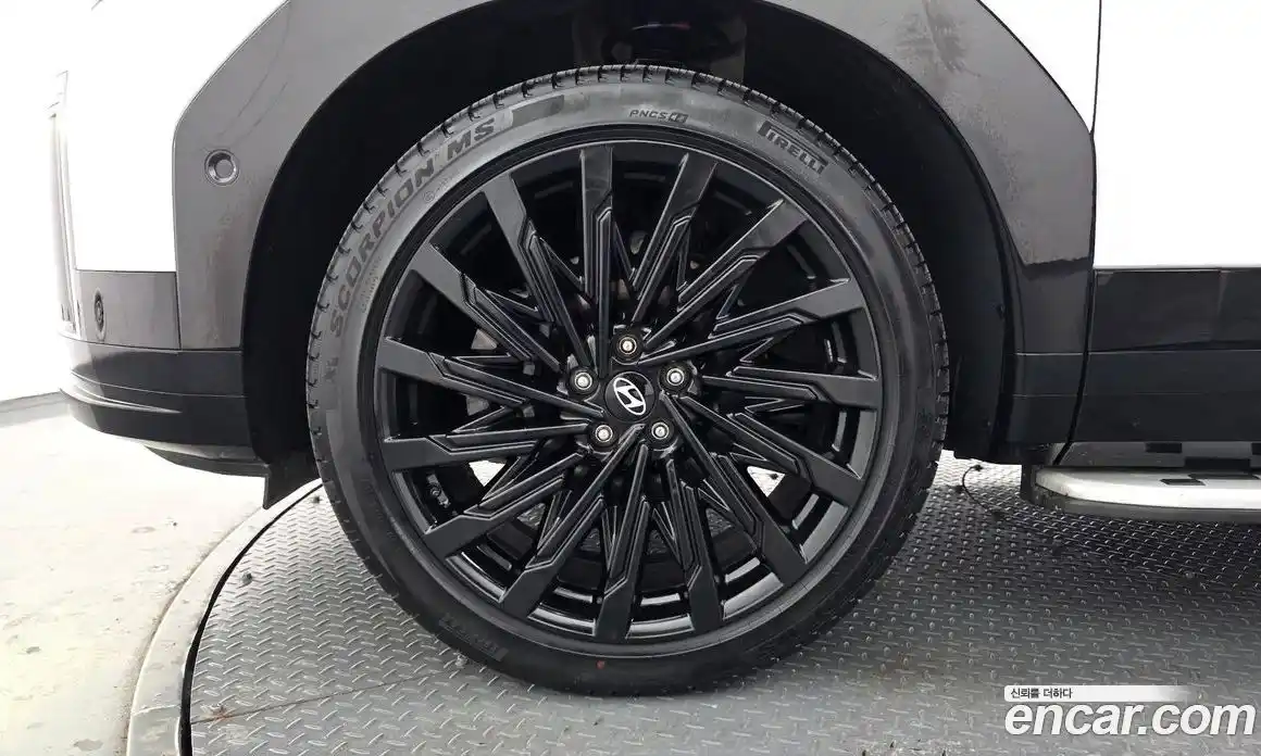 Hyundai Santa Fe 2024 2.5 Автомат в Москве № 3345, фото 17