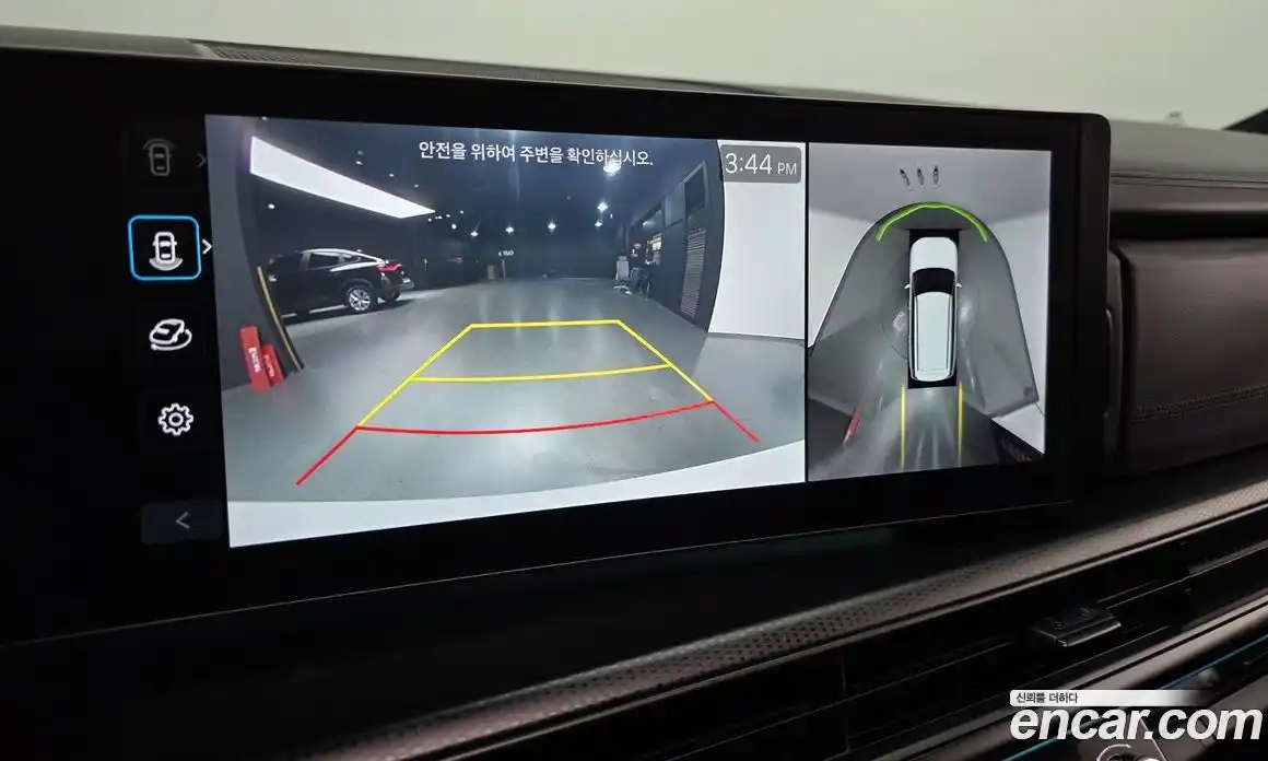 Hyundai Santa Fe 2024 2.5 Автомат в Москве № 3345, фото 6