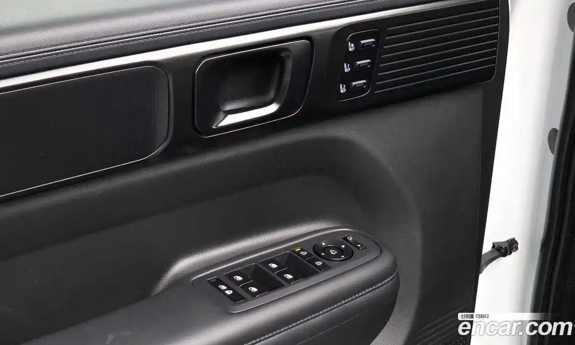 Hyundai Santa Fe 2024 2.5 Автомат в Москве № 3345, фото 7