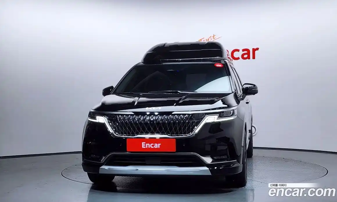 Kia Canival 2023 3.5 Автомат в Москве № 337044, фото 16