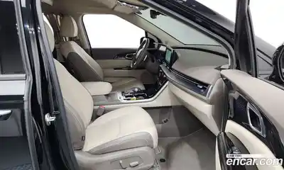 Kia Canival 2023 3.5 Автомат в Москве № 337044, миниатюра 10