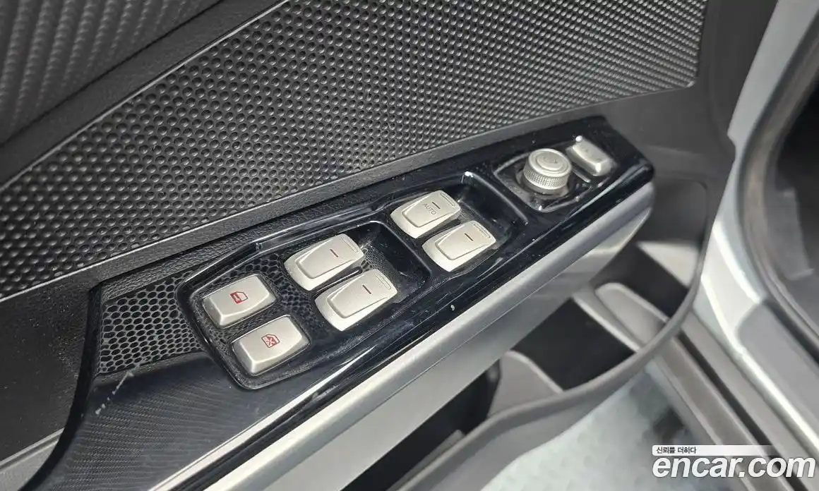 SsangYong TIBOLI 2017 1.6 Автомат в Москве № 33705, фото 3