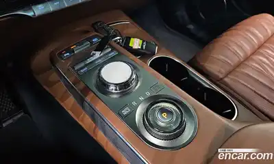 Genesis GV70 2021 2.5 Автомат в Москве № 339926, миниатюра 9