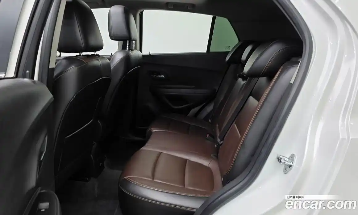 Chevrolet Trax 2013 1.4 Автомат в Москве № 36720, фото 20