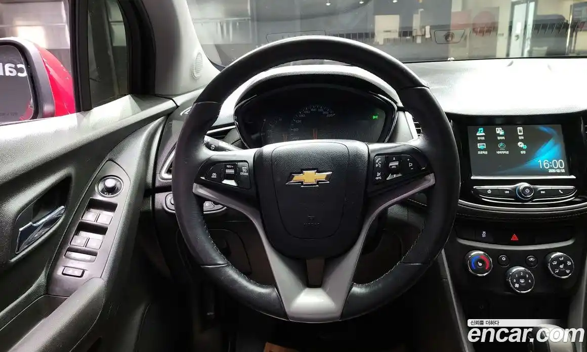 Chevrolet Trax 2017 1.4 Автомат в Москве № 37064, фото 9