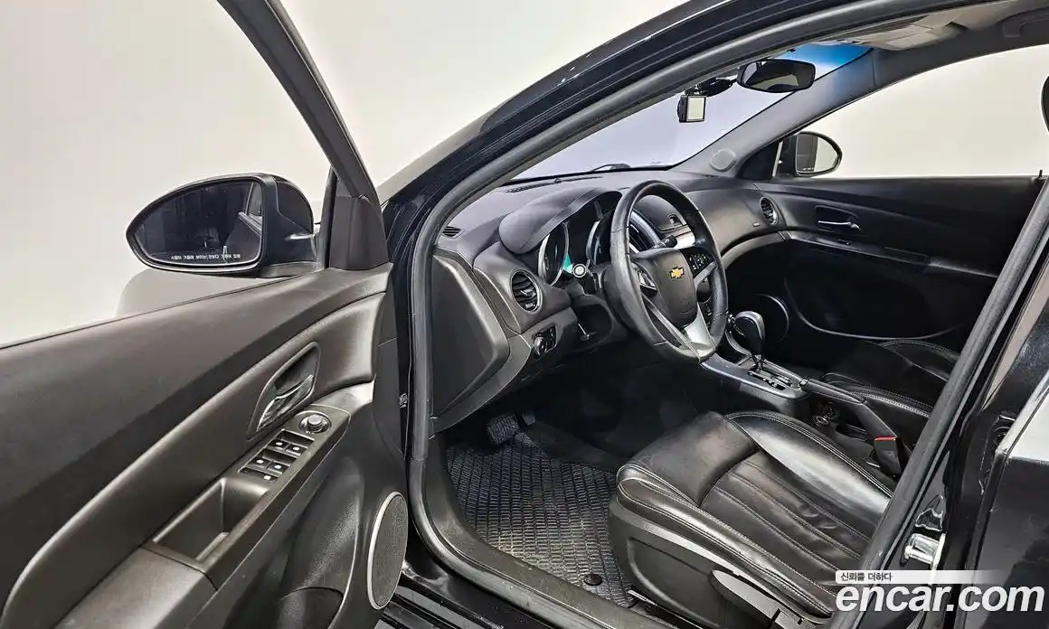 Chevrolet Cruze 2013 1.8 Автомат в Москве № 37626, фото 9