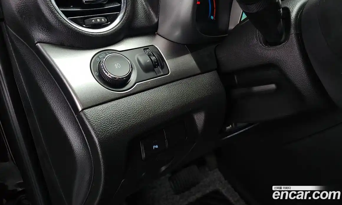 Chevrolet Orlando 2015 2.0 Автомат в Москве № 37779, фото 13