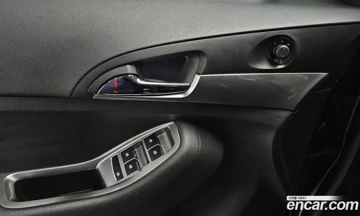 Chevrolet Orlando 2015 2.0 Автомат в Москве № 37779, фото 18