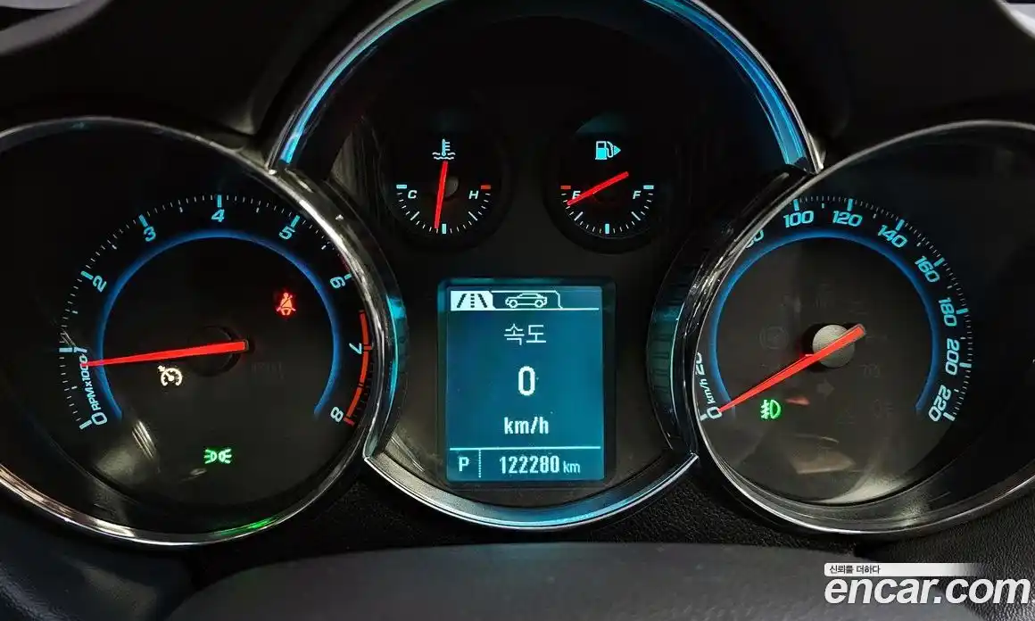 Chevrolet Cruze 2013 1.8 Автомат в Москве № 42138, фото 15