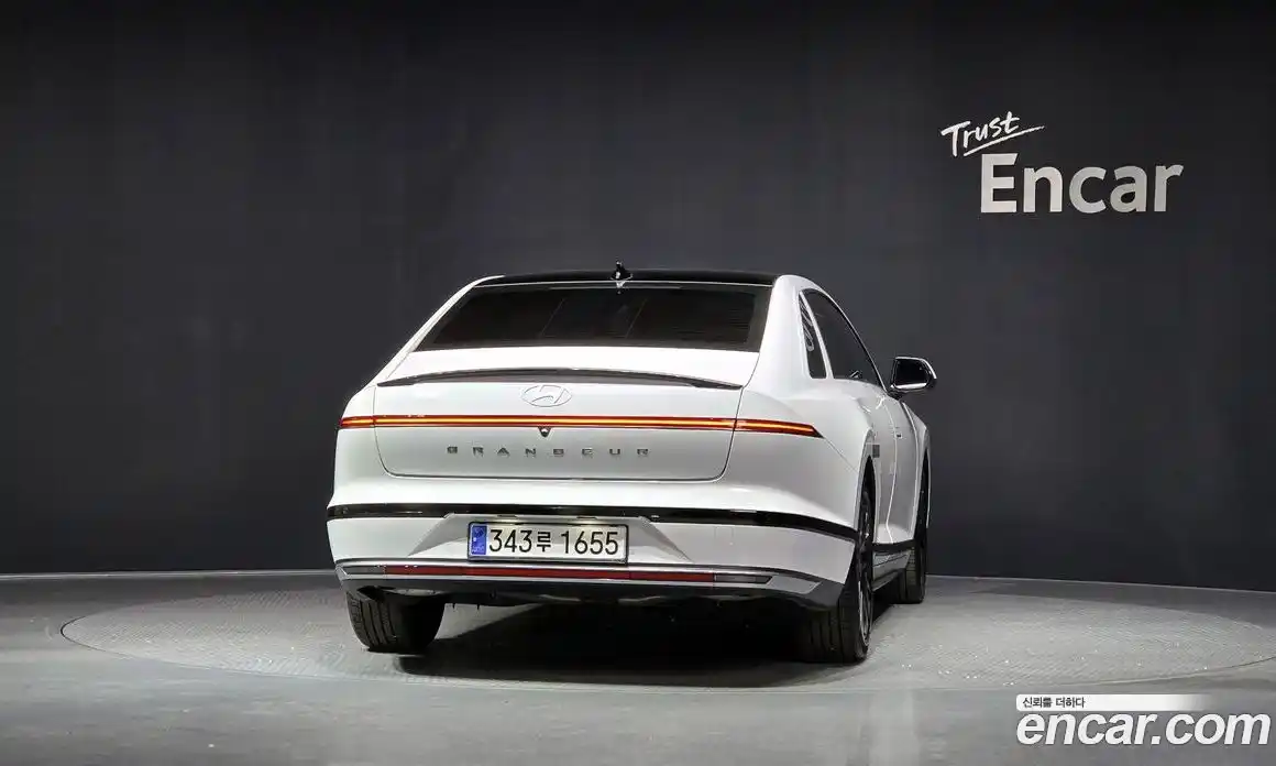 Hyundai Grandeur 2023 2.5 Автомат в Москве № 50152, фото 10