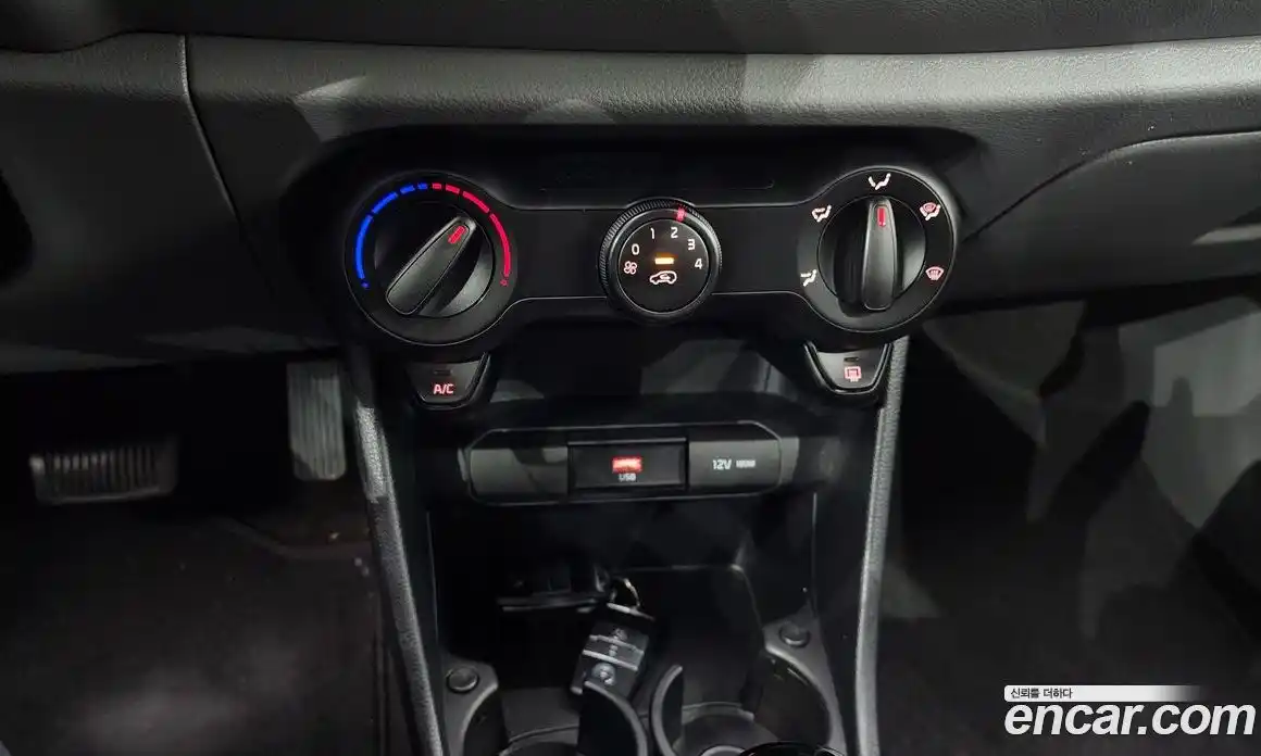 Kia Morning 2021 1.0 Автомат в Москве № 504, фото 11