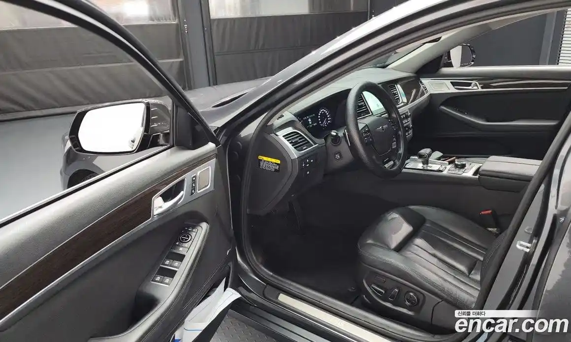 Genesis G80 2018 3.3 Автомат в Москве № 57103, фото 14