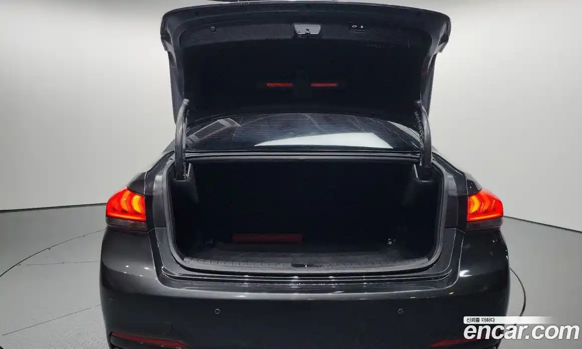 Genesis G80 2018 3.3 Автомат в Москве № 57103, фото 16