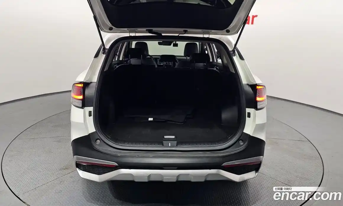 Kia Sportage 2023 2.0 Автомат в Москве № 75077, фото 3