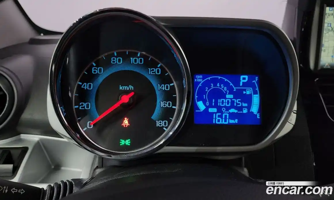 Chevrolet Spark 2015 1.0 Автомат в Москве № 84848, фото 11