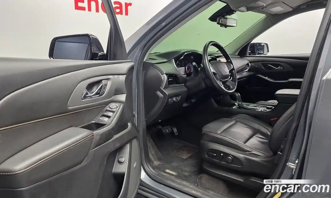 Chevrolet Traverse 2020 3.6 Автомат в Москве № 85447, фото 12