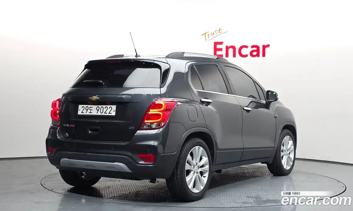 Chevrolet Trax 2017 1.4 Автомат в Москве № 86548, фото 15