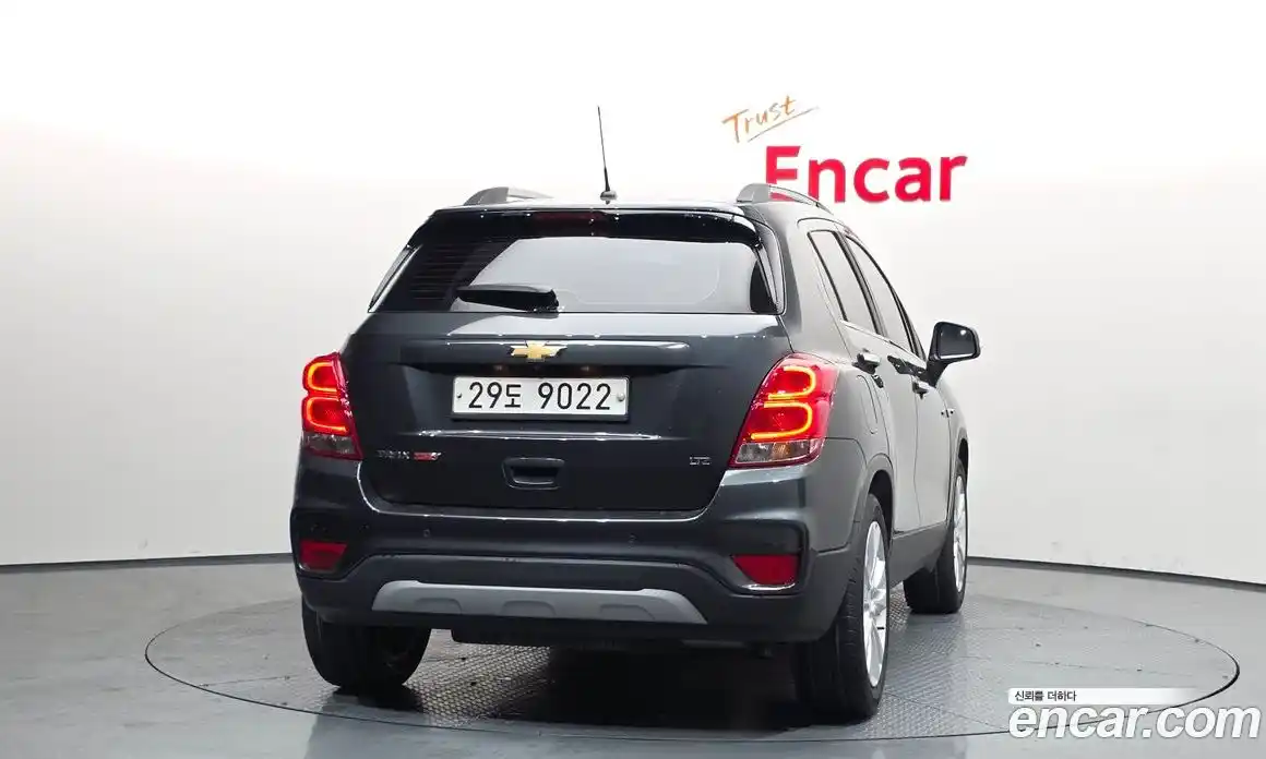 Chevrolet Trax 2017 1.4 Автомат в Москве № 86548, фото 17