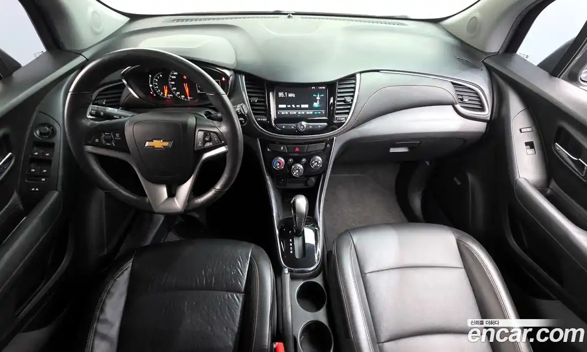 Chevrolet Trax 2017 1.4 Автомат в Москве № 86548, фото 20