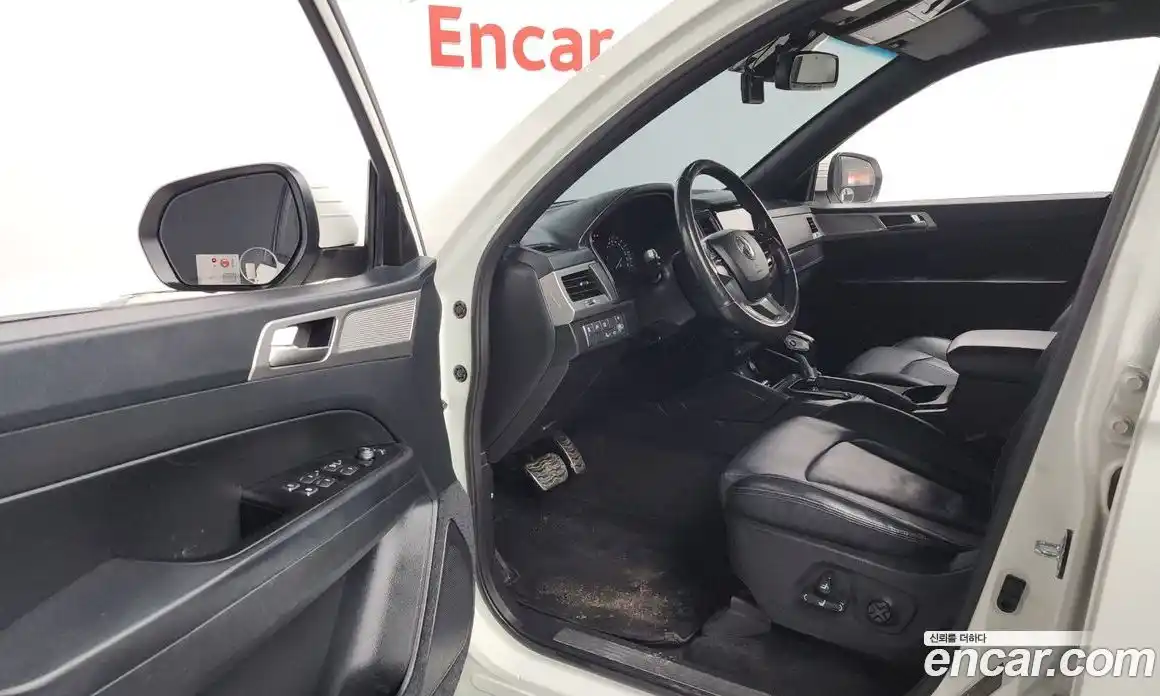 SsangYong Rexton 2019 2.2 Автомат в Москве № 937, фото 1